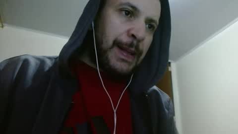 Snapshot of camiloking17 chatting on 8, 2, 2025 camilo online show from 8, 2, 2025