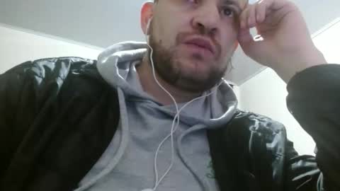 Snapshot of camiloking17 chatting on 15, 9, 2025 camilo online show from 15, 9, 2025