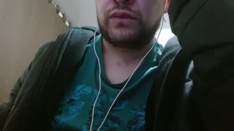 Snapshot of camiloking17 chatting on 2, 12, 2025 camilo online show from 2, 12, 2025