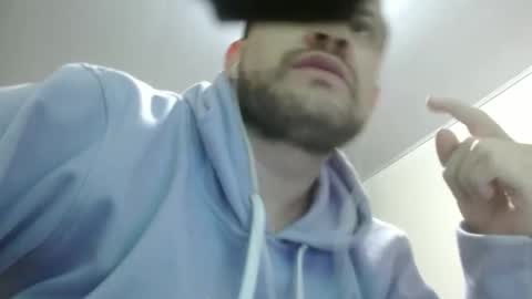 Snapshot of camiloking17 chatting on 14, 12, 2025 camilo online show from 14, 12, 2025