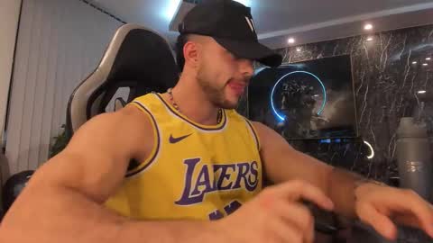 Snapshot of camilowatson chatting on 18, 10, 2025 Camilo Watson online show from 18, 10, 2025