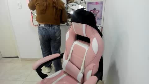 Snapshot of camixxx_m chatting on 25, 2, 2026 camixxx_m online show from 25, 2, 2026