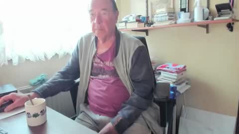 Cammee online show from 6, 10, 2025