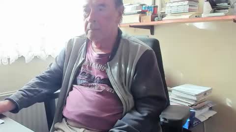 Cammee online show from 11, 4, 2026