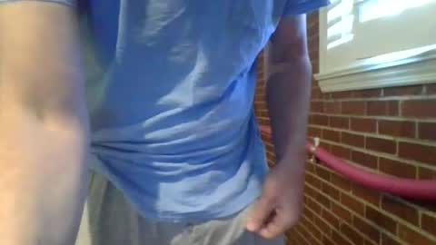 Snapshot of cammyman6900 chatting on 10, 12, 2024 cammyman6900 online show from 10, 12, 2024