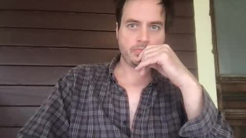 Snapshot of camunity chatting on 17, 10, 2025 camunity online show from 17, 10, 2025