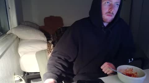 Snapshot of canadianstud18 chatting on 4, 2, 2025 Devon online show from 4, 2, 2025