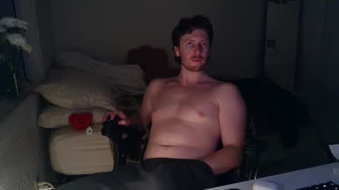 Snapshot of canadianstud18 chatting on 13, 2, 2025 Devon online show from 13, 2, 2025