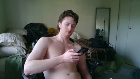 Snapshot of canadianstud18 chatting on 27, 2, 2025 Devon online show from 27, 2, 2025