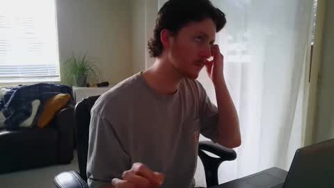 Snapshot of canadianstud18 chatting on 4, 3, 2025 Devon online show from 4, 3, 2025