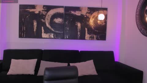  Candanse R  online show from 4, 2, 2026