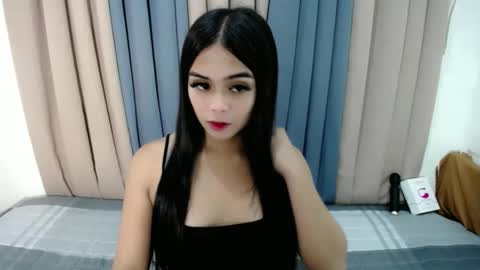 MISS CANDICE online show from 28, 4, 2026