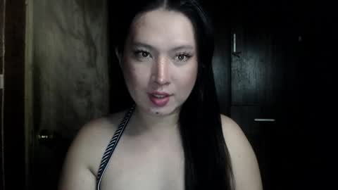 Snapshot of candiiice18 chatting on 9, 11, 2025 candiiice18 online show from 9, 11, 2025