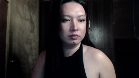 Snapshot of candiiice18 chatting on 11, 11, 2025 candiiice18 online show from 11, 11, 2025