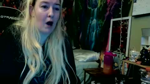 Candi online show from 10, 6, 2026