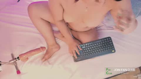 Snapshot of candle_lz chatting on 8, 3, 2025 candle_lz online show from 8, 3, 2025