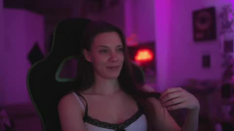 Candy Storm online show from 8, 4, 2026