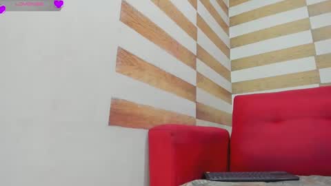 Candy  Brown online show from 27, 2, 2025