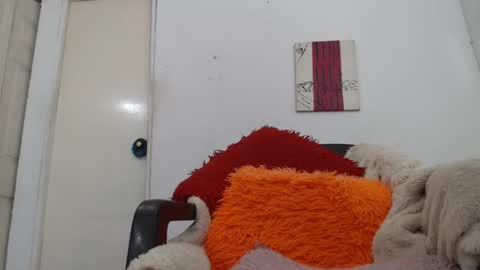 Dayan Camila online show from 14, 1, 2025