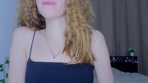 candy_flosse online show from 7, 10, 2025