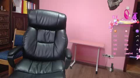 candy_hellenx online show from 7, 5, 2026