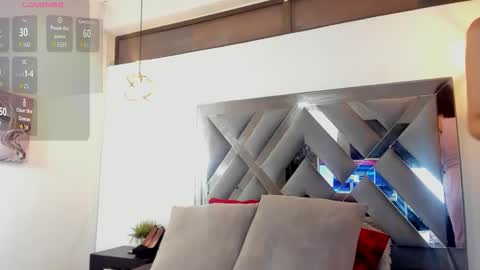 Candy hot online show from 13, 11, 2025