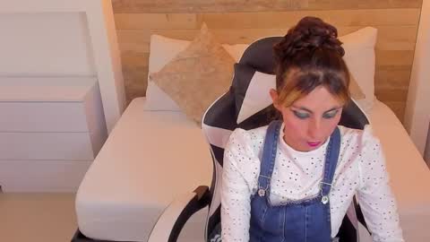 CANDY online show from 28, 10, 2025