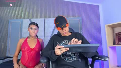  and MarilynHot online show from 2, 4, 2026