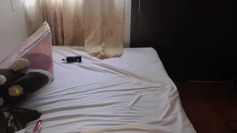 Snapshot of candyceholt chatting on 23, 2, 2025 Candyce Holt online show from 23, 2, 2025