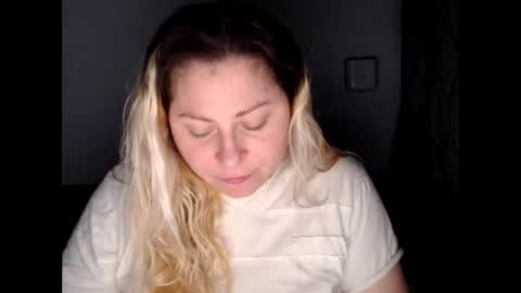 Laura online show from 30, 11, 2025