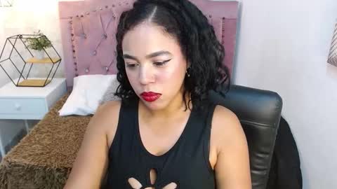 Snapshot of candyhot_tk chatting on 15, 10, 2025 candy online show from 15, 10, 2025