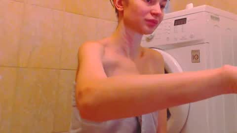 CANDYJESx online show from 12, 1, 2025