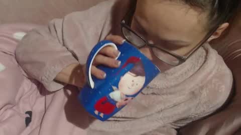 say meow and send tip  online show from 3, 2, 2026