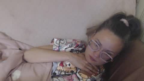 say meow and send tip  online show from 15, 5, 2026