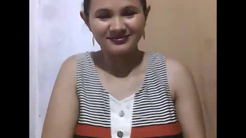 Snapshot of candylovesex2300 chatting on 23, 12, 2024 candylovesex2300 online show from 23, 12, 2024