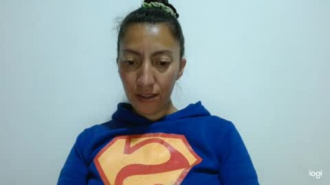 Snapshot of candymilfff chatting on 19, 6, 2026 candymilfff online show from 19, 6, 2026