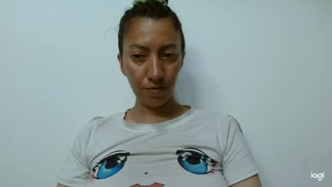 Snapshot of candymilfff chatting on 21, 6, 2026 candymilfff online show from 21, 6, 2026