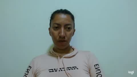 Snapshot of candymilfff chatting on 26, 7, 2026 candymilfff online show from 26, 7, 2026