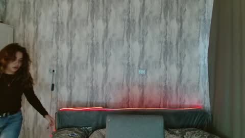 candymini online show from 25, 3, 2026