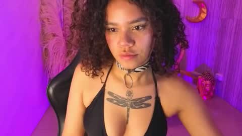 canela_s1 online show from 23, 10, 2025
