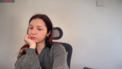 Snapshot of cappuccinokiss chatting on 4, 1, 2025 Emma online show from 4, 1, 2025
