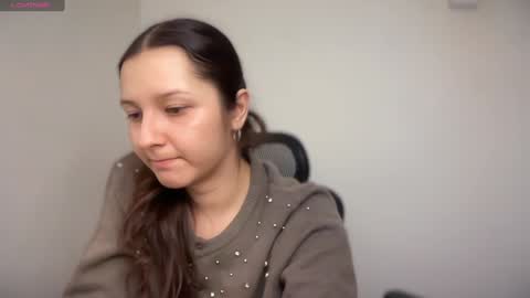 Snapshot of cappuccinokiss chatting on 6, 2, 2025 Emma online show from 6, 2, 2025