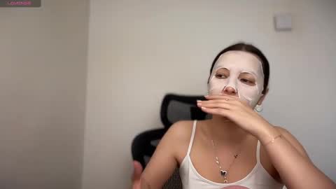 Snapshot of cappuccinokiss chatting on 12, 2, 2025 Emma online show from 12, 2, 2025