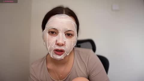 Snapshot of cappuccinokiss chatting on 14, 2, 2025 Emma online show from 14, 2, 2025