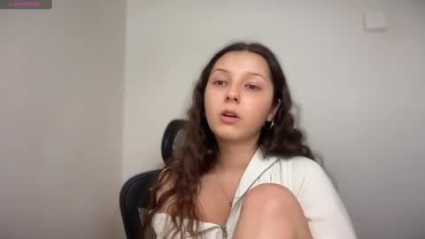 Snapshot of cappuccinokiss chatting on 20, 2, 2025 Emma online show from 20, 2, 2025