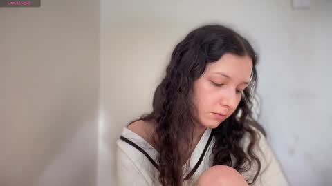 Snapshot of cappuccinokiss chatting on 6, 3, 2025 Emma online show from 6, 3, 2025