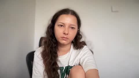 Snapshot of cappuccinokiss chatting on 11, 9, 2025 Emma online show from 11, 9, 2025
