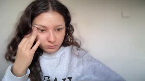Snapshot of cappuccinokiss chatting on 18, 9, 2025 Emma online show from 18, 9, 2025