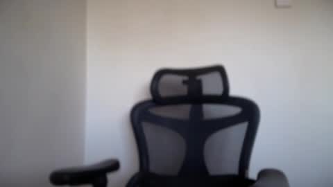 Snapshot of cappuccinokiss chatting on 17, 10, 2025 Emma online show from 17, 10, 2025