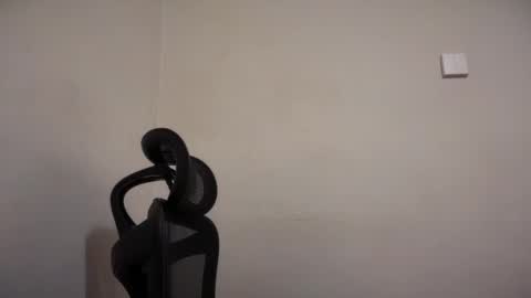 Snapshot of cappuccinokiss chatting on 20, 10, 2025 Emma online show from 20, 10, 2025